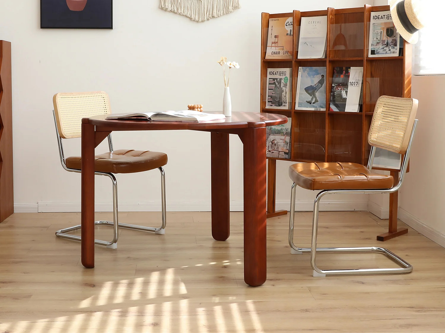 Lot de 2 chaises cantilever style Bauhaus, design moderne confortable et stable – chaise salle à manger, salon, bureau, café, intérieur contemporain