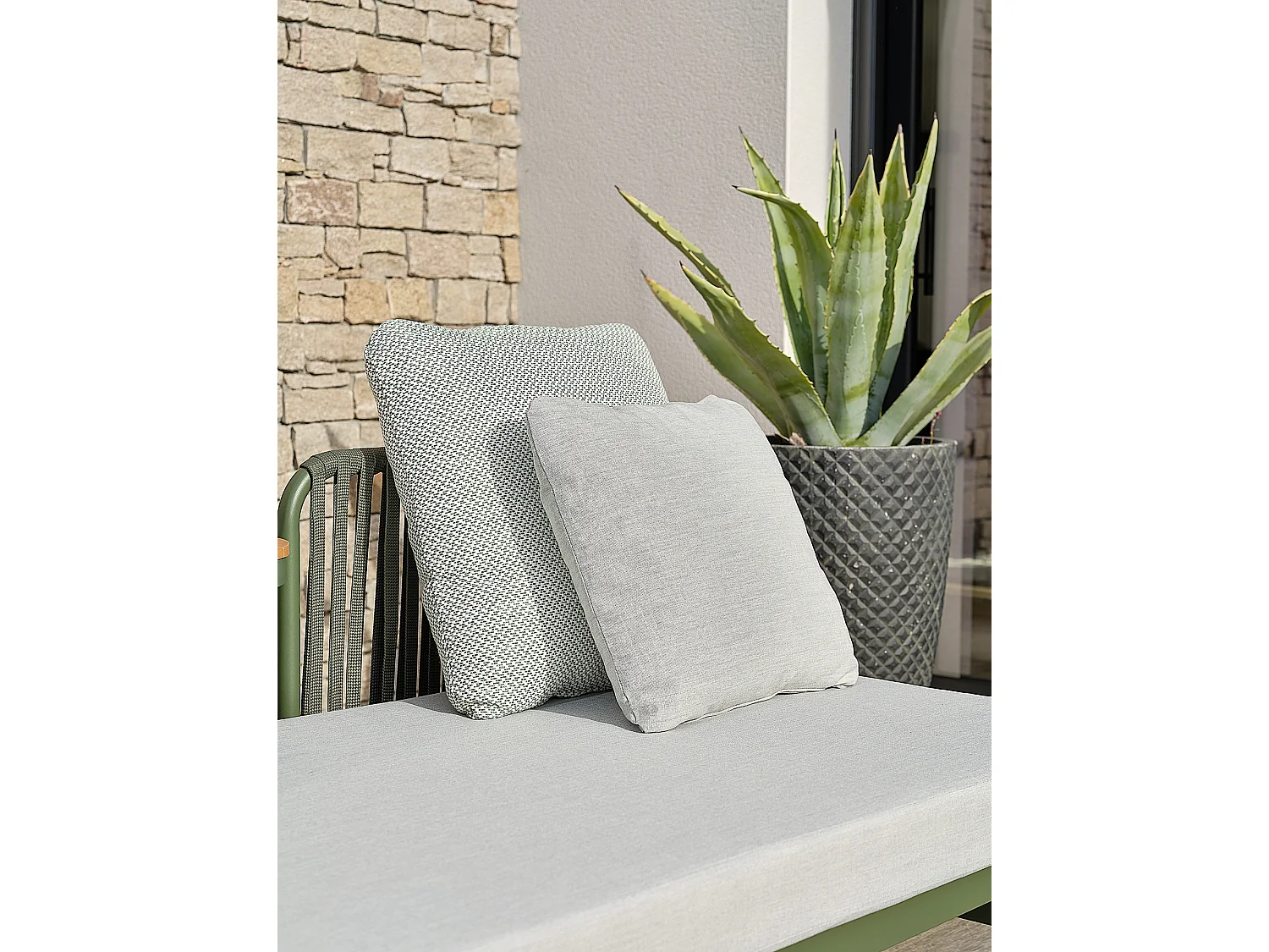 Canapé de jardin 3 places en aluminium - Olive - BARLIA