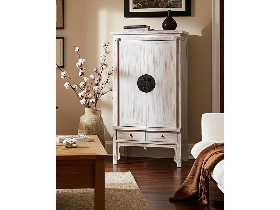 Shanghai - Armoire patinée blanche en bois massif de mindi