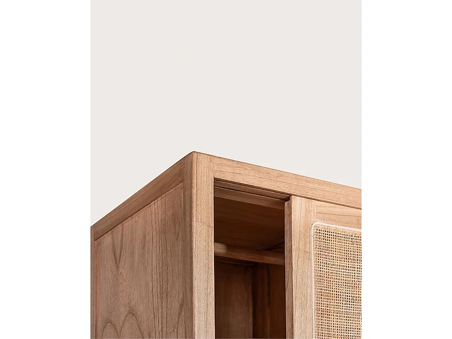 Tiraya - Armoire portes coulissantes en bois de Mindi et rotin naturel