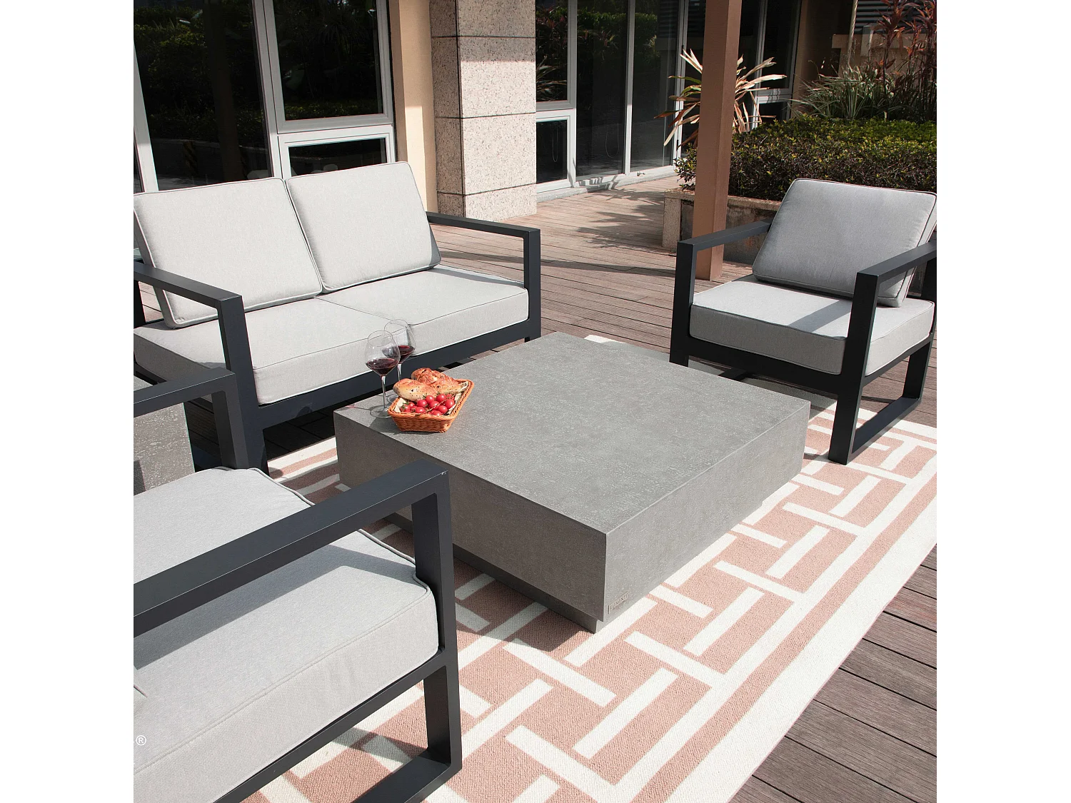 ELEMENTI TEVERE Table basse 102x102x36