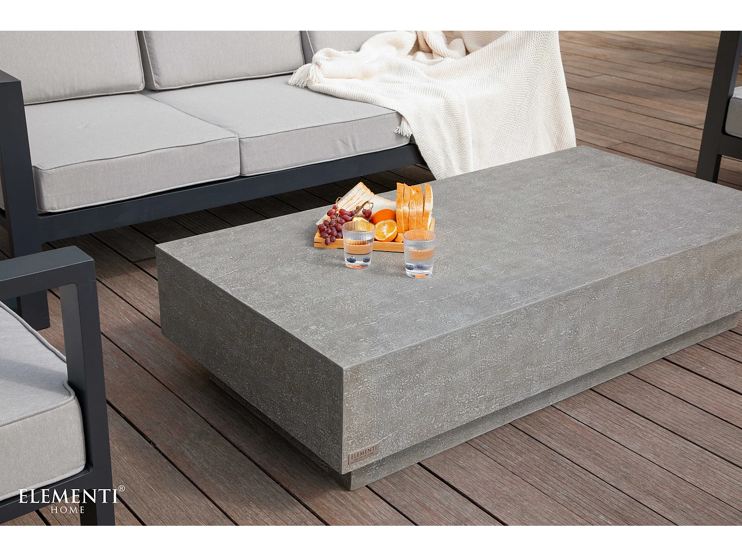 Salontafel TEVERE van glasvezelbeton rechthoekig, 153x77x36 cm