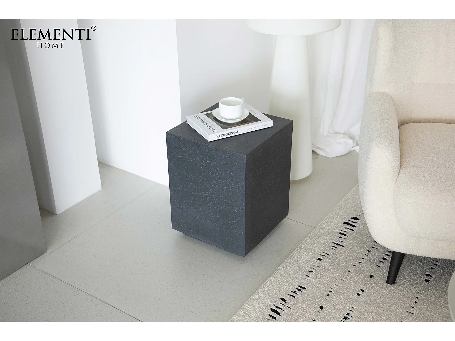 Table d'appoint TEVERE en béton fibré 35x35x46 cm
