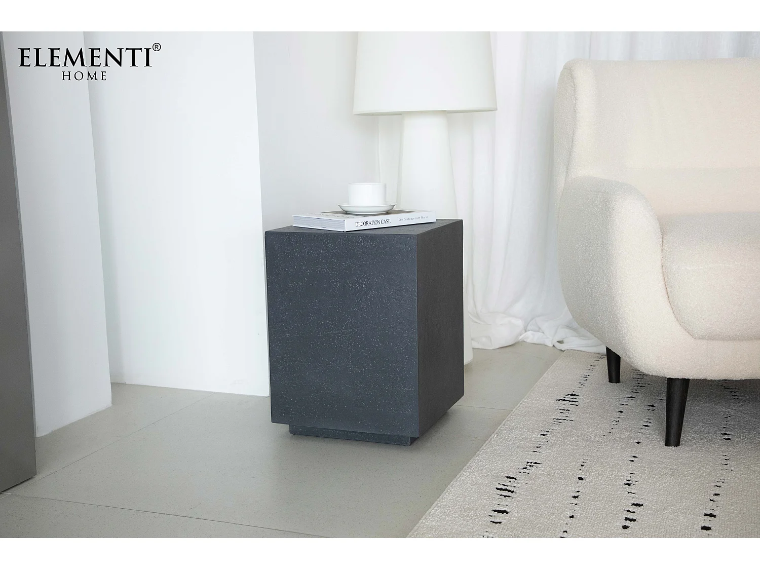 Table d'appoint TEVERE en béton fibré 35x35x46 cm