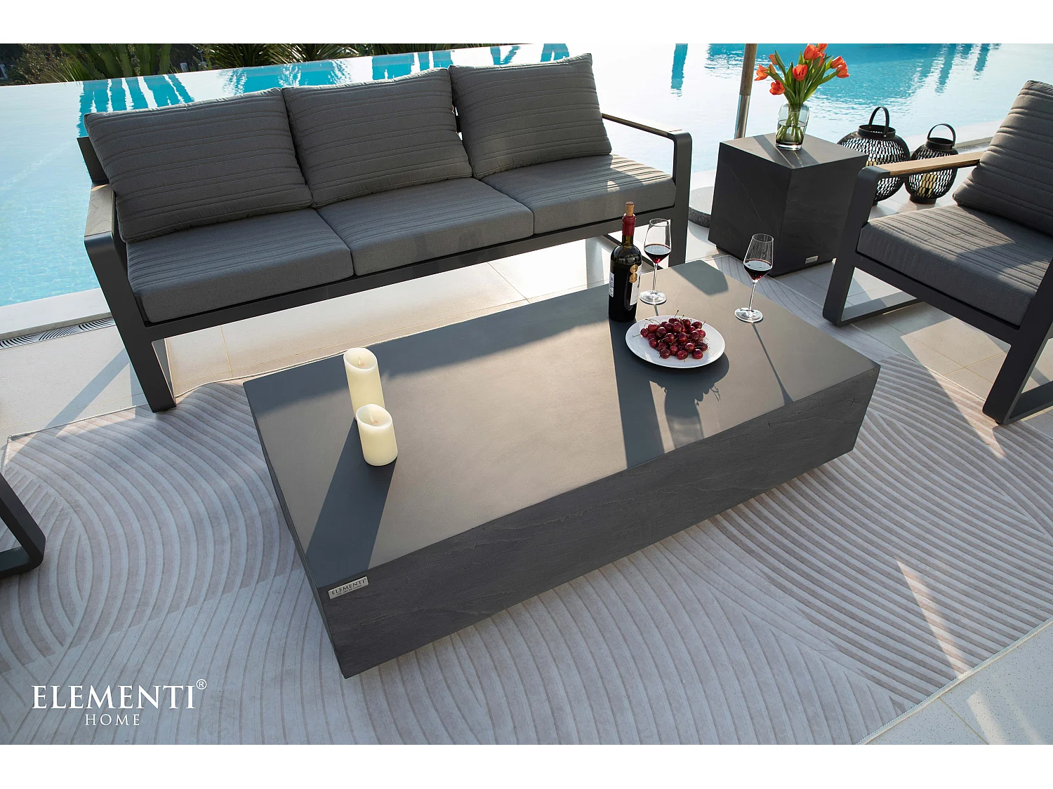 Table basse COLORADO en béton fibré 153x77x36 cm