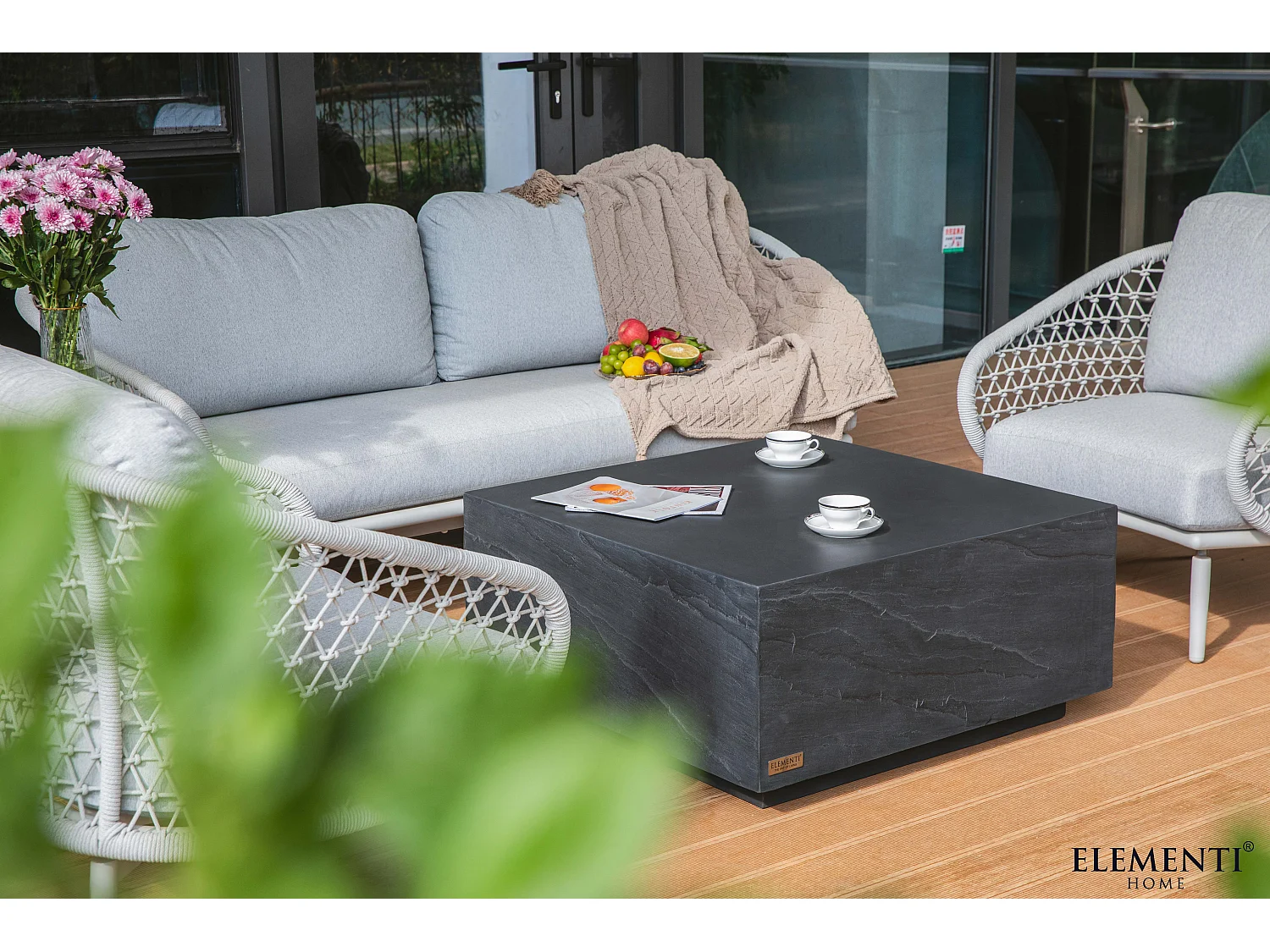 Table basse COLORADO en béton fibré 86x86x41 cm