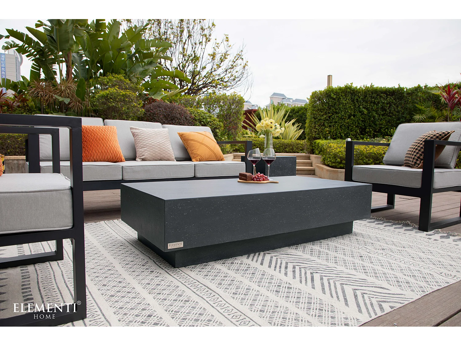 Table basse TEVERE en béton fibré 153x77x36 cm