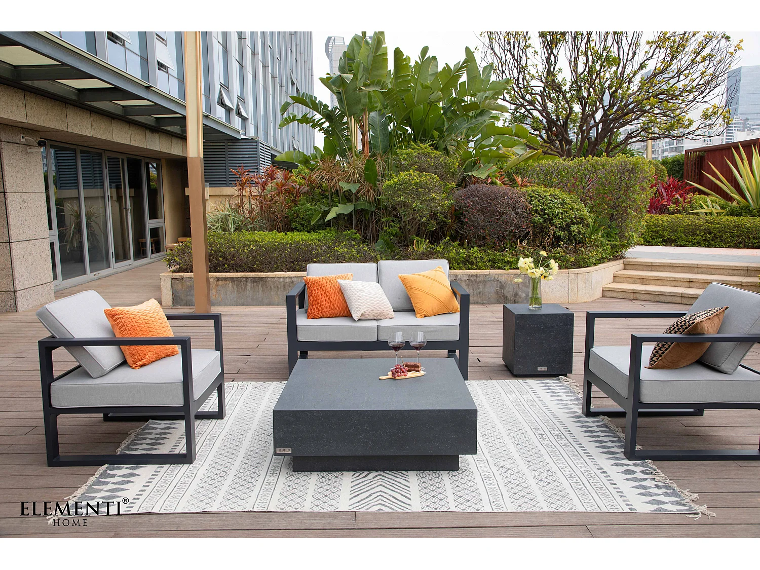 Table basse TEVERE en béton fibré 102x102x36 cm