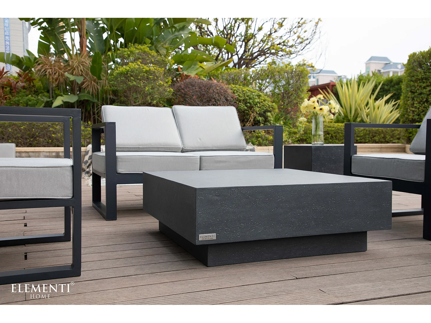 Table basse TEVERE en béton fibré 102x102x36 cm