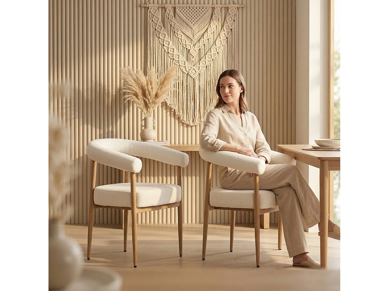 Lot de 2 Chaises de Salle à Manger Modernes, avec Assise Rembourrée en Peluche, Pieds en Métal Aspect Bois - Blanc