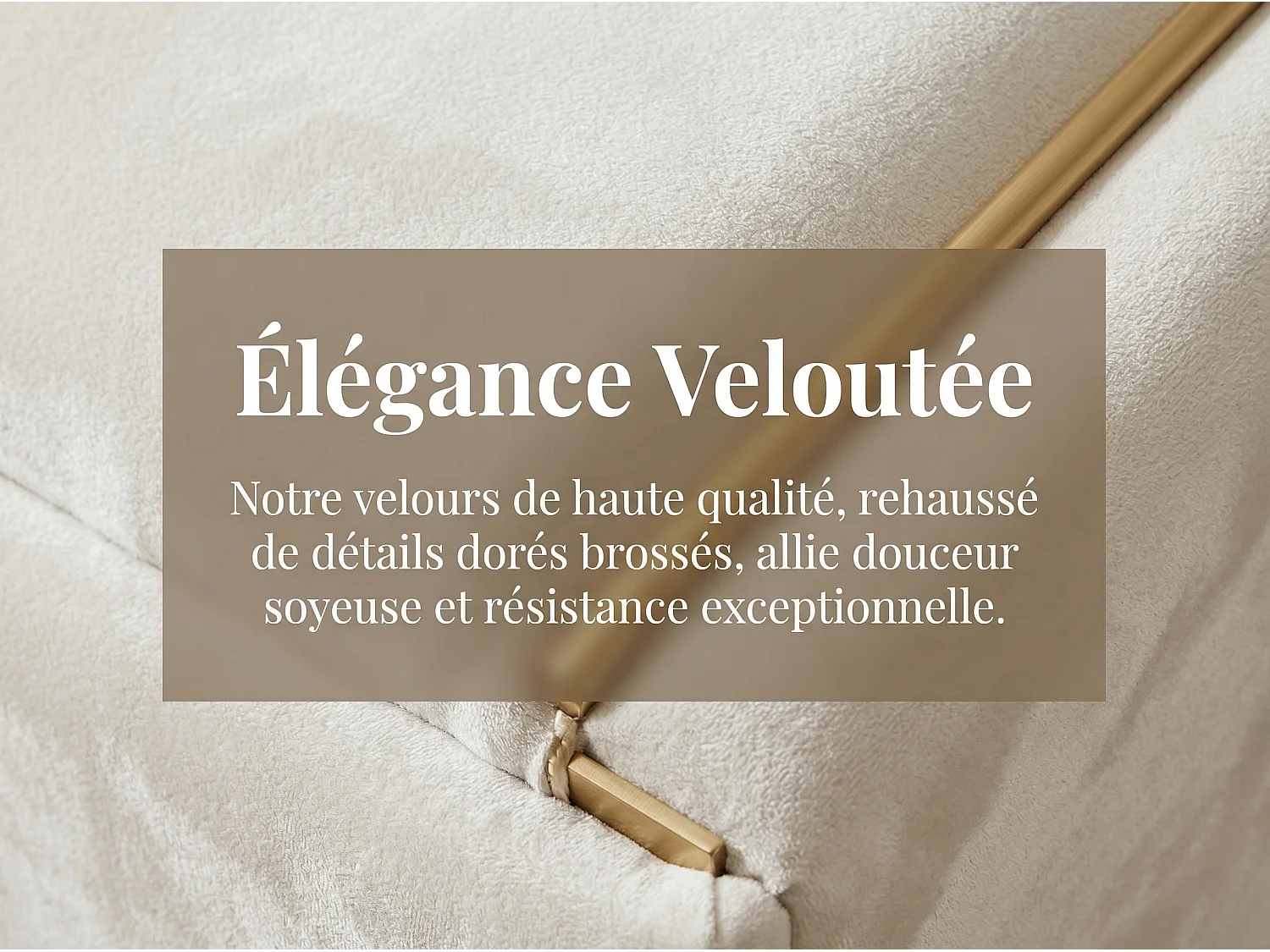 Lit coffre rembourré 140x200 cm - avec LED et USB - velours beige - sommier à lattes inclus