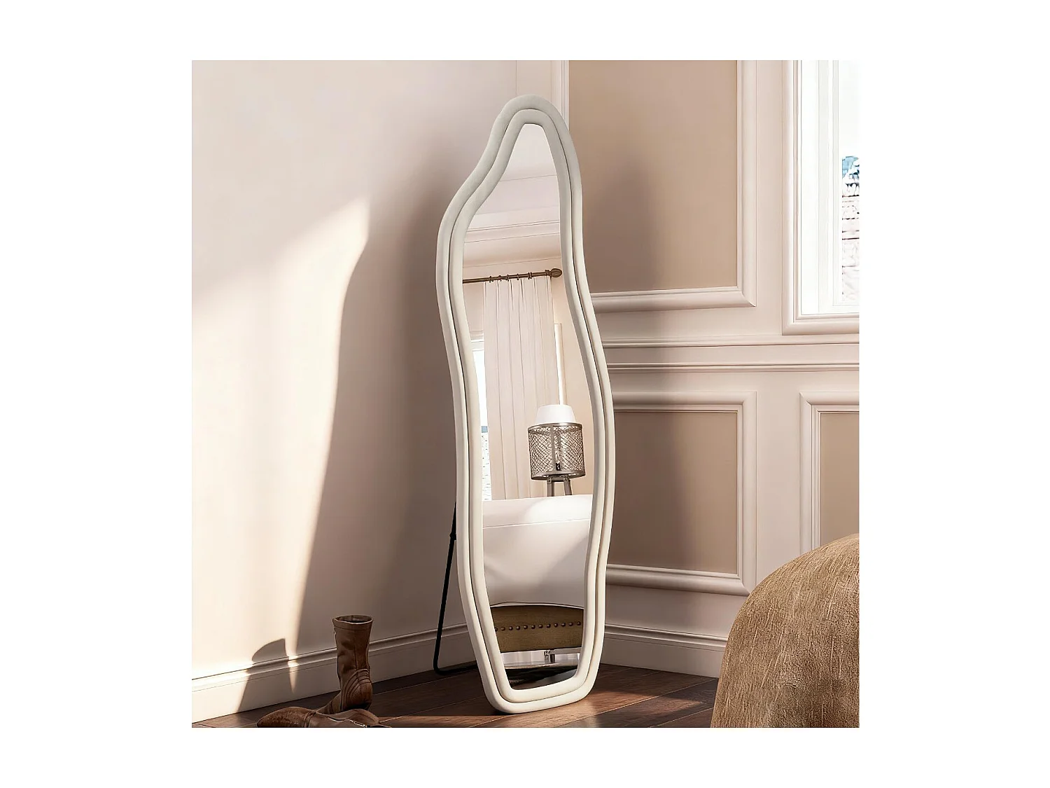 Miroir irrégulier 160×50 cm avec cadre en velours blanc – Design moderne, verre trempé HD