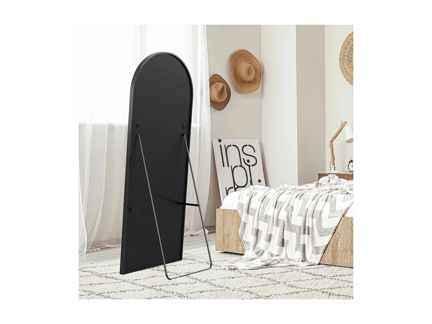 Miroir sur pied incurvé noir 164 x 54 cm - cadre noir - verre trempé- grand miroir plein pied