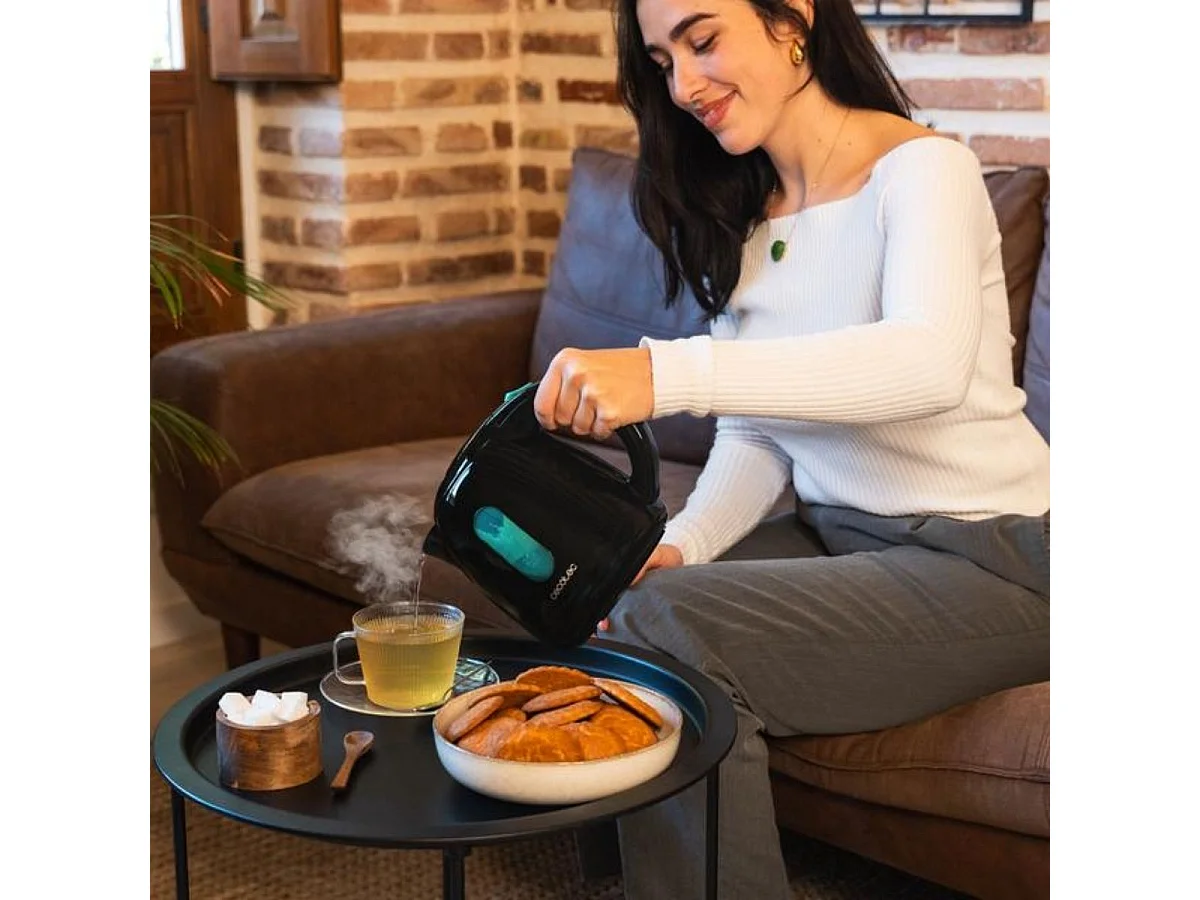 Hervidor Cecotec Thermosense 140 2200W 1L base con giro negro