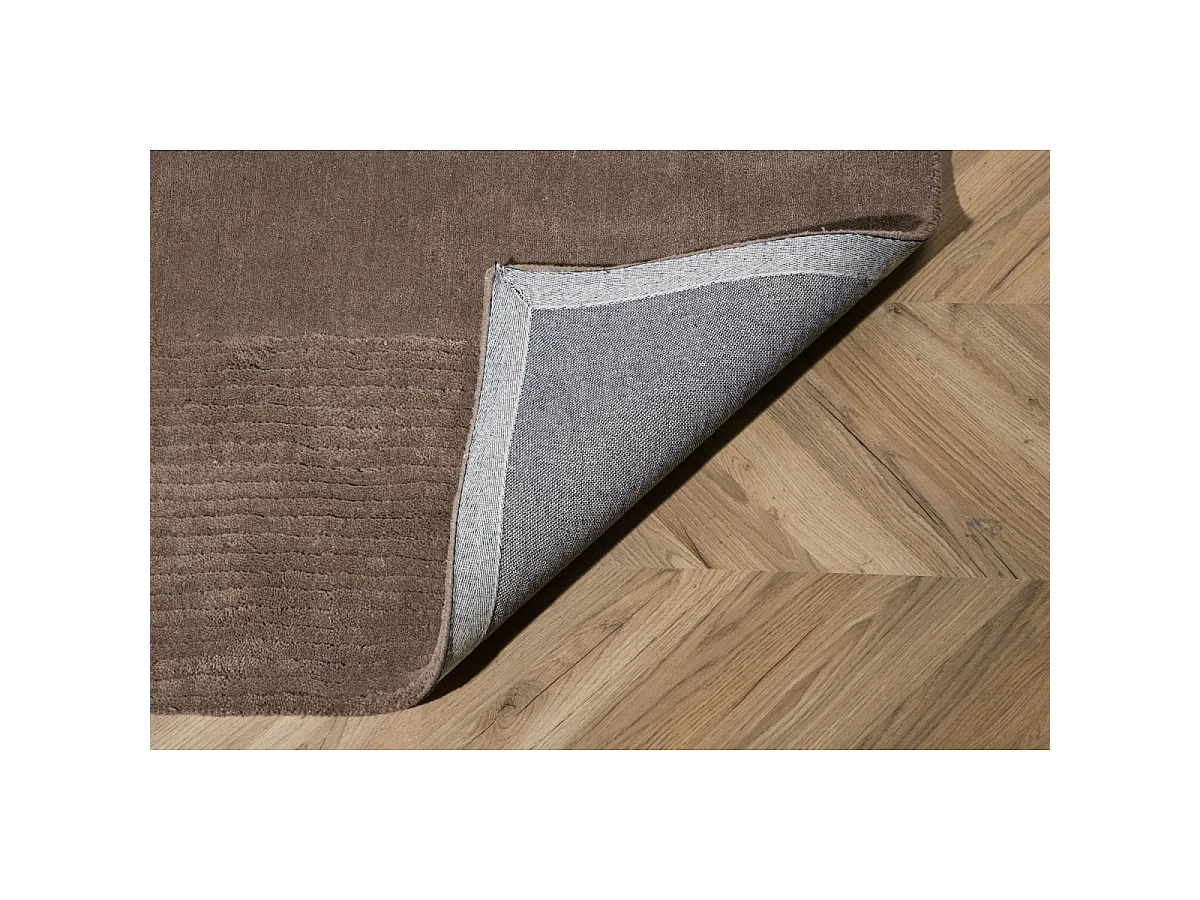 Matteo Teppich 350x253cm Braun.
