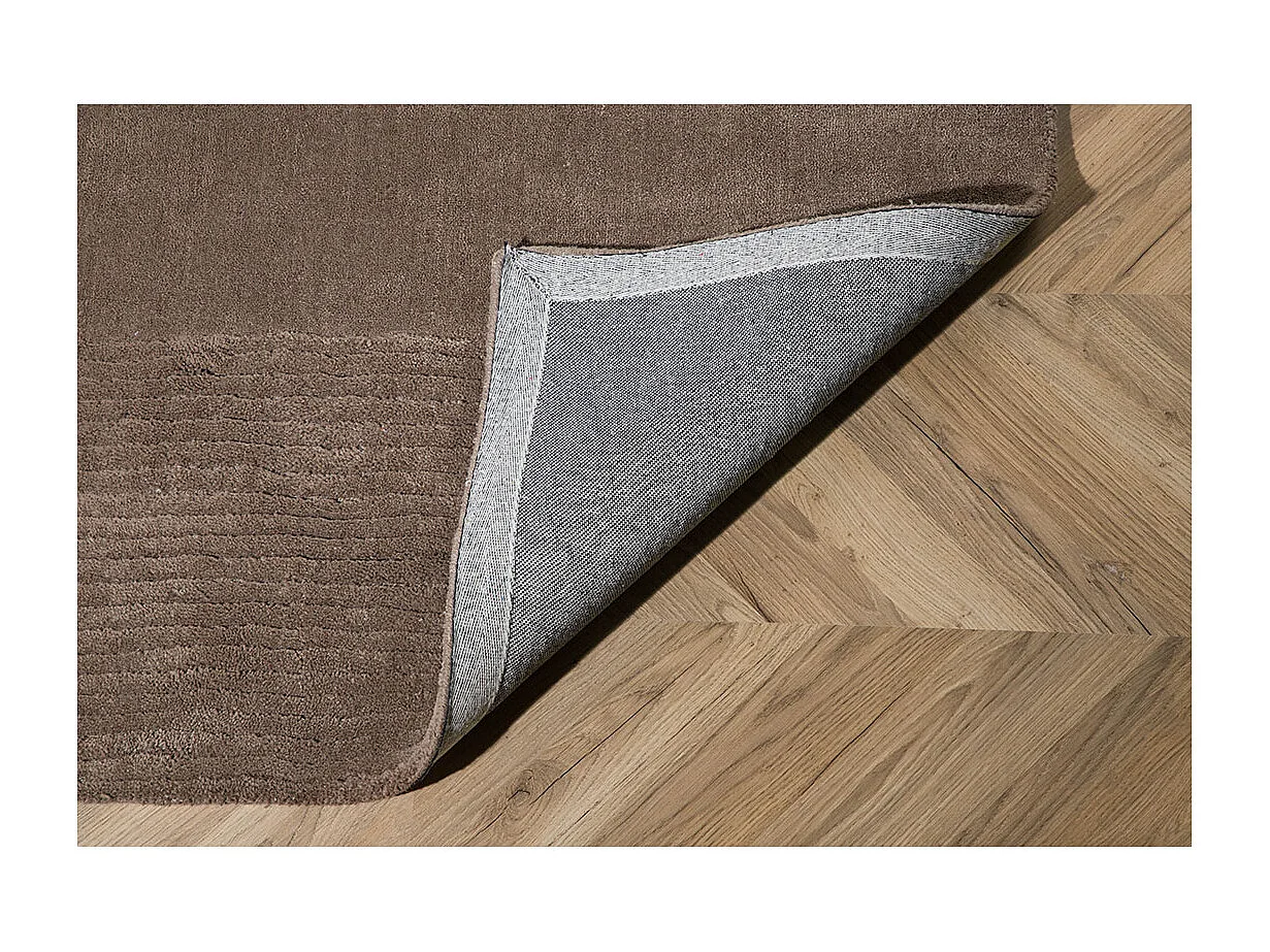 Matteo tapis 230x164cm marron.