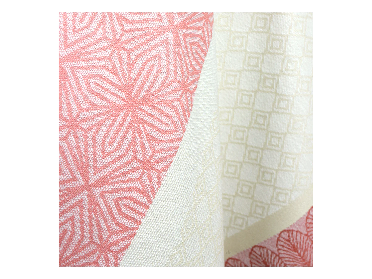 Nappe ronde 170 cm Jacquard coton + enduction acrylique CHARLESTON rouge Corail