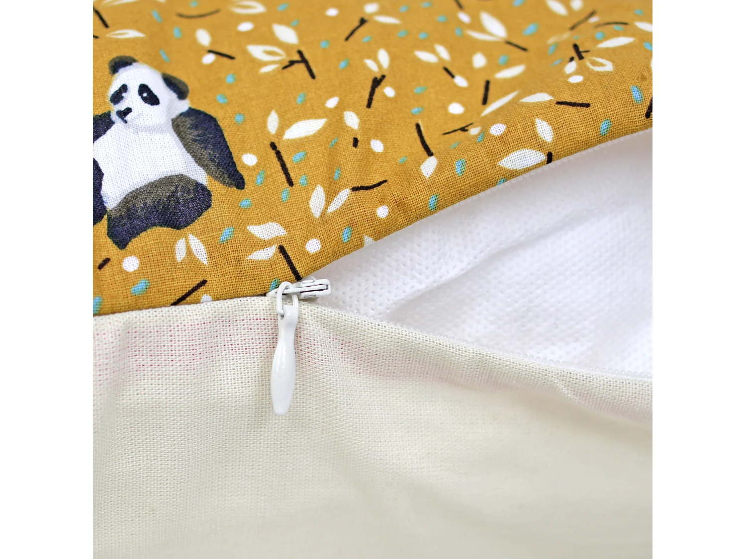 Housse de coussin 30x60 cm TAO marron Cacahuète