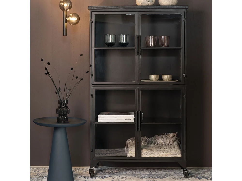 Ferre - Vitrine en bois et métal à roulettes H133cm : Couleur - Noir