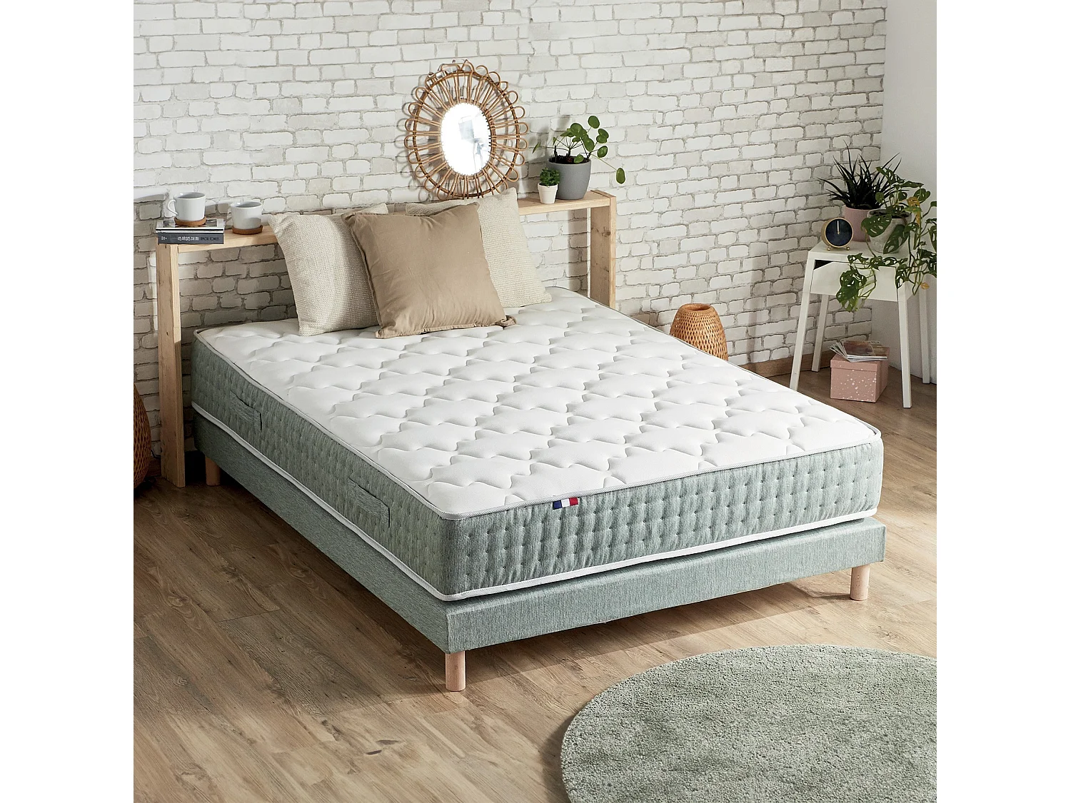 Ensemble matelas HYGGE et sommier : confort ferme et 7 zones Dimensions - 140 x 190 cm