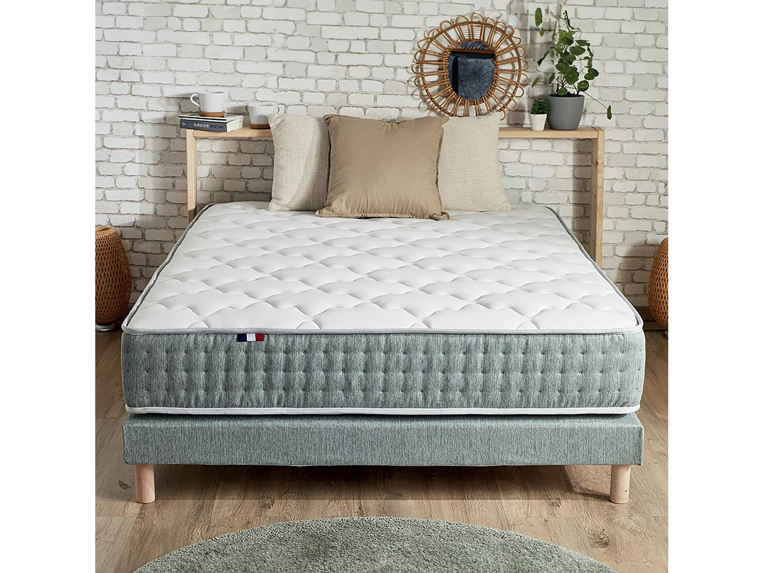 Ensemble matelas HYGGE et sommier : confort ferme et 7 zones Dimensions - 140 x 190 cm