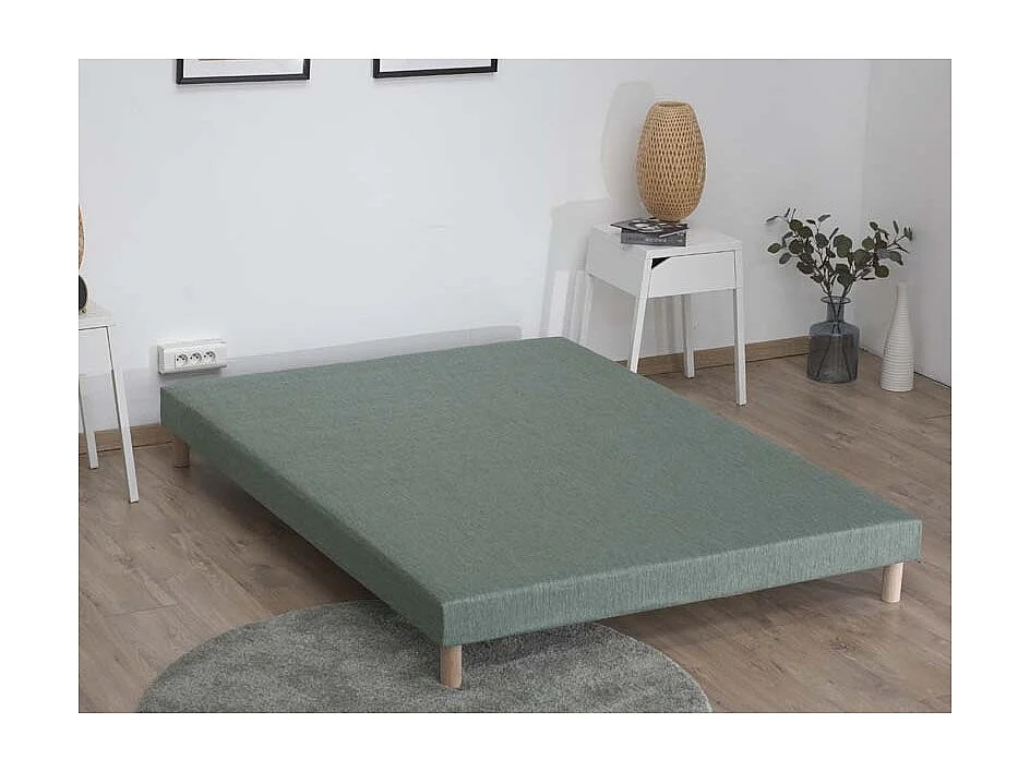 Sommier tapissier à lattes vert celadon made in France Dimensions - 140 x 190 cm