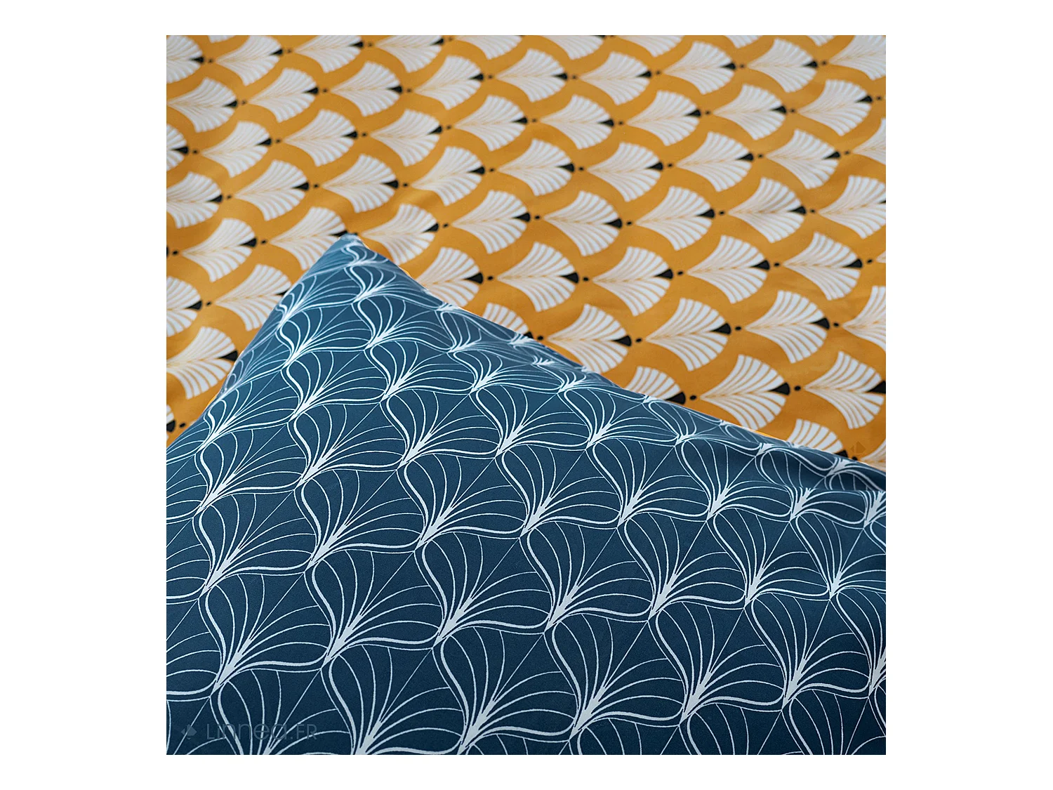 Parure de lit 240x220 cm microfibre PANIA jaune 3 pièces