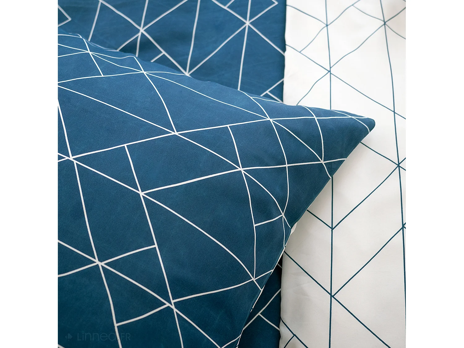 Parure de lit 140x200 cm microfibre LIST bleu 2 pièces