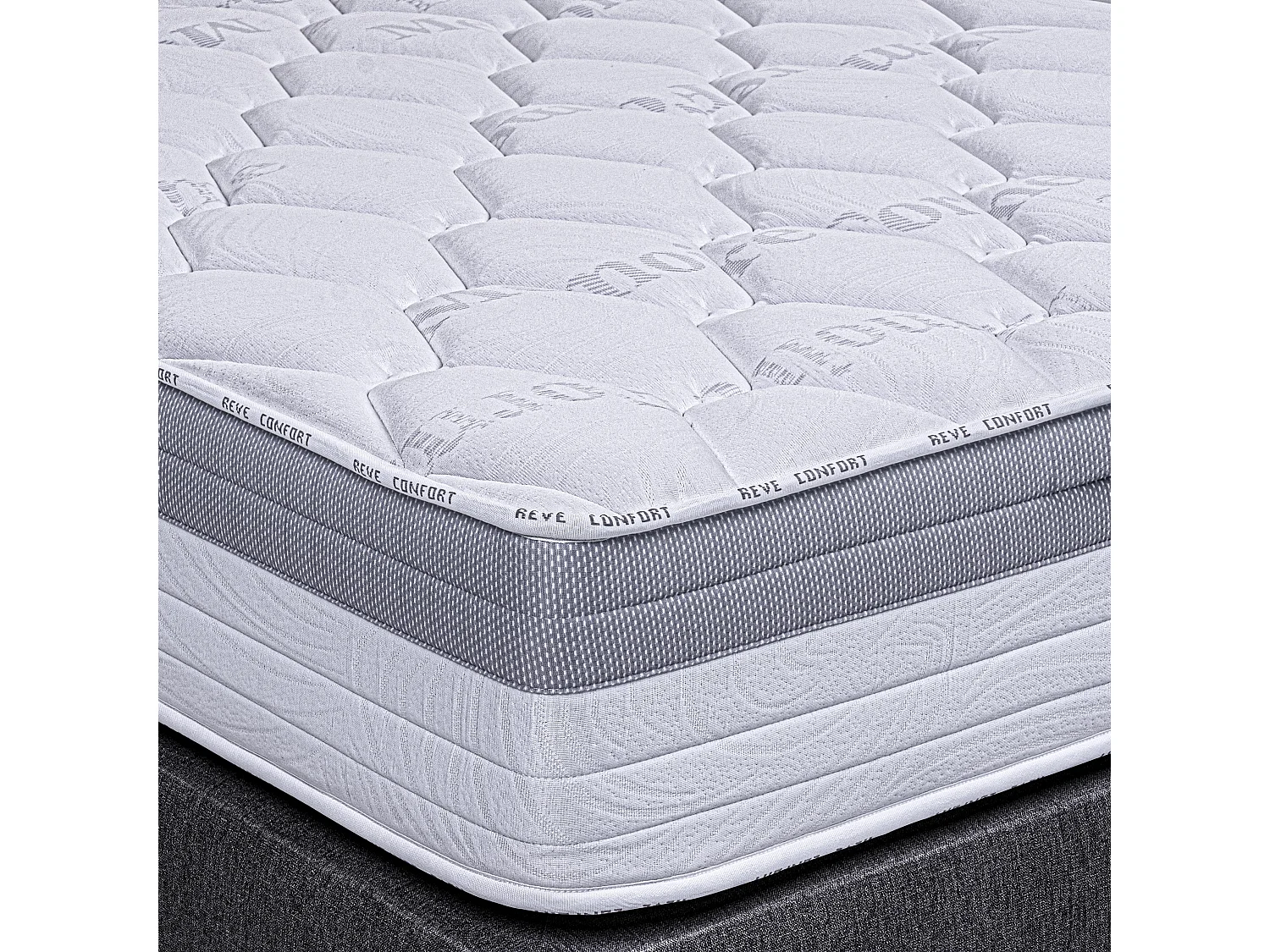 Matelas GoldVisco, 26cm, mousse haute densité, indépendance du couchage, ergonomique, haute adaptabilité, réversible