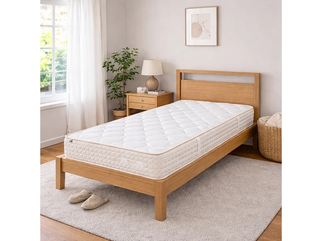 Matelas Sublime, 20cm, mousse haute densité, indépendance du couchage, réversible