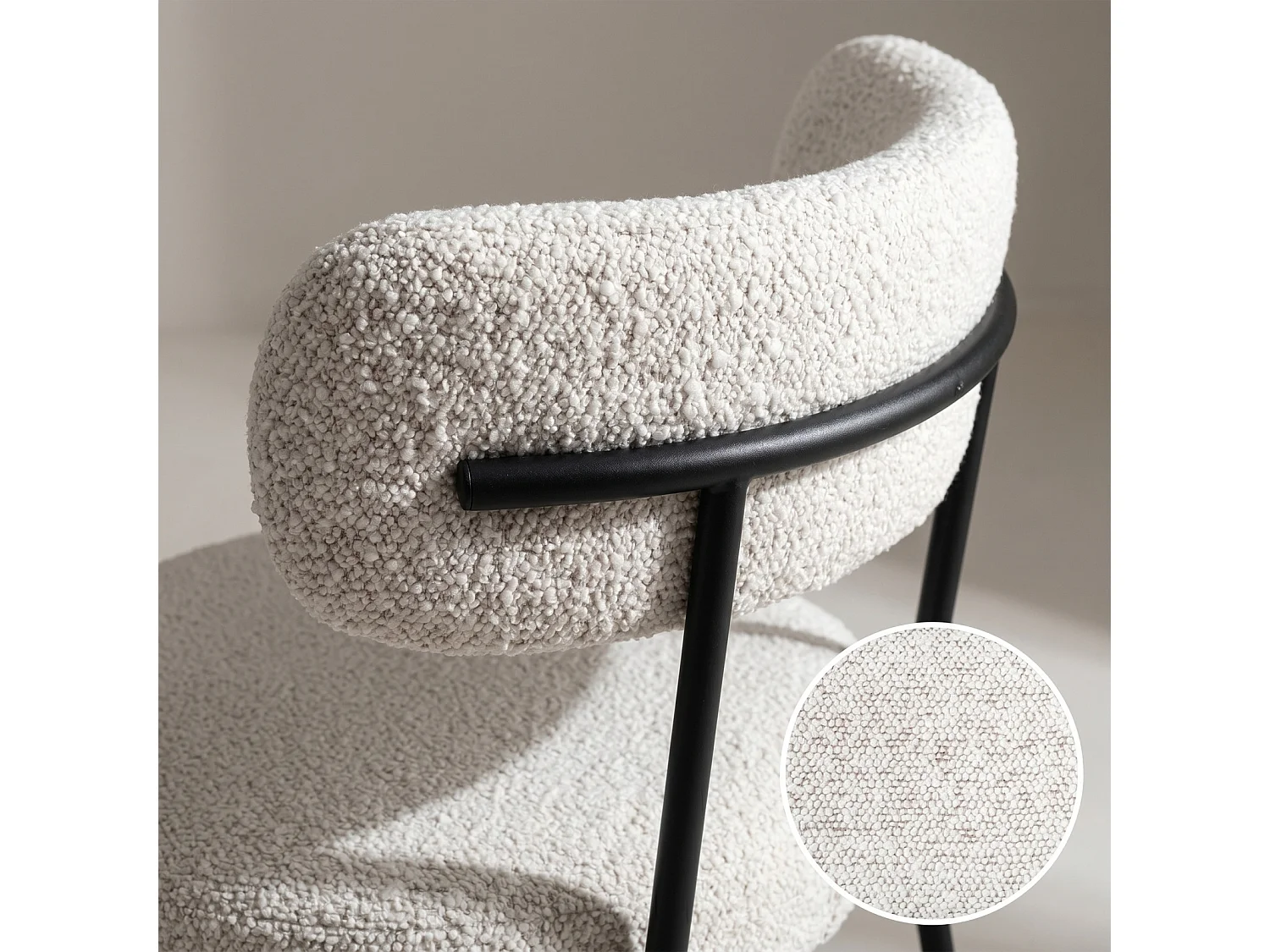 Tokyo ensemble pour salle à manger table à manger avec 2 rallonges Ø120x120-160-200 cm smoked et 6 chaises bouclé blanc.