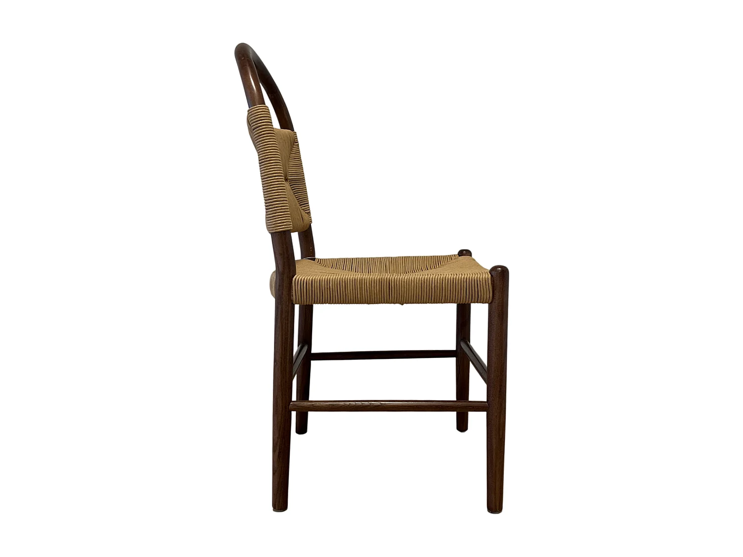 Lot de 4 chaises en bois de frêne couleur noyer avec assise tressée