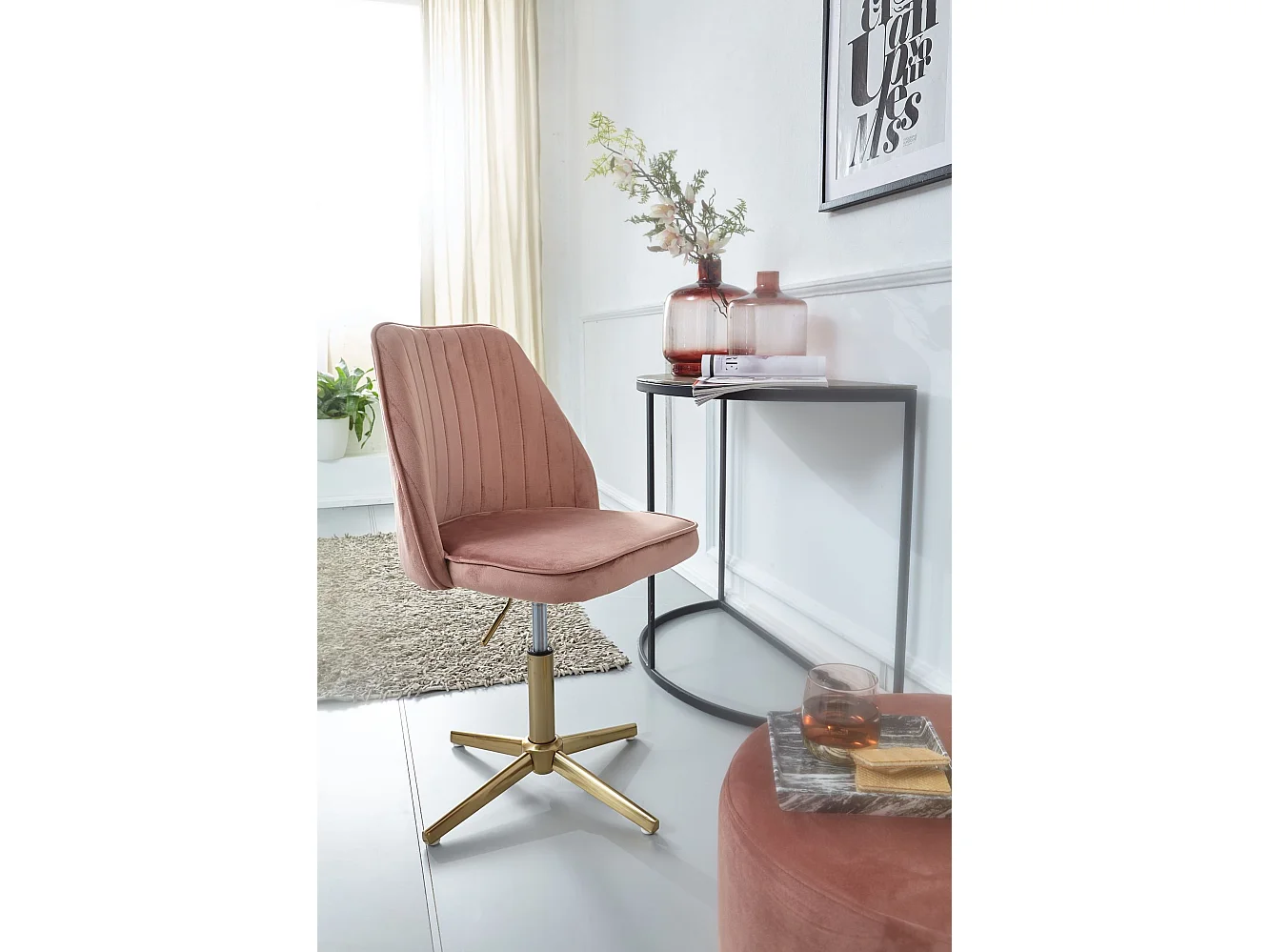 Chaise de bureau en velours rose, design pivotant avec