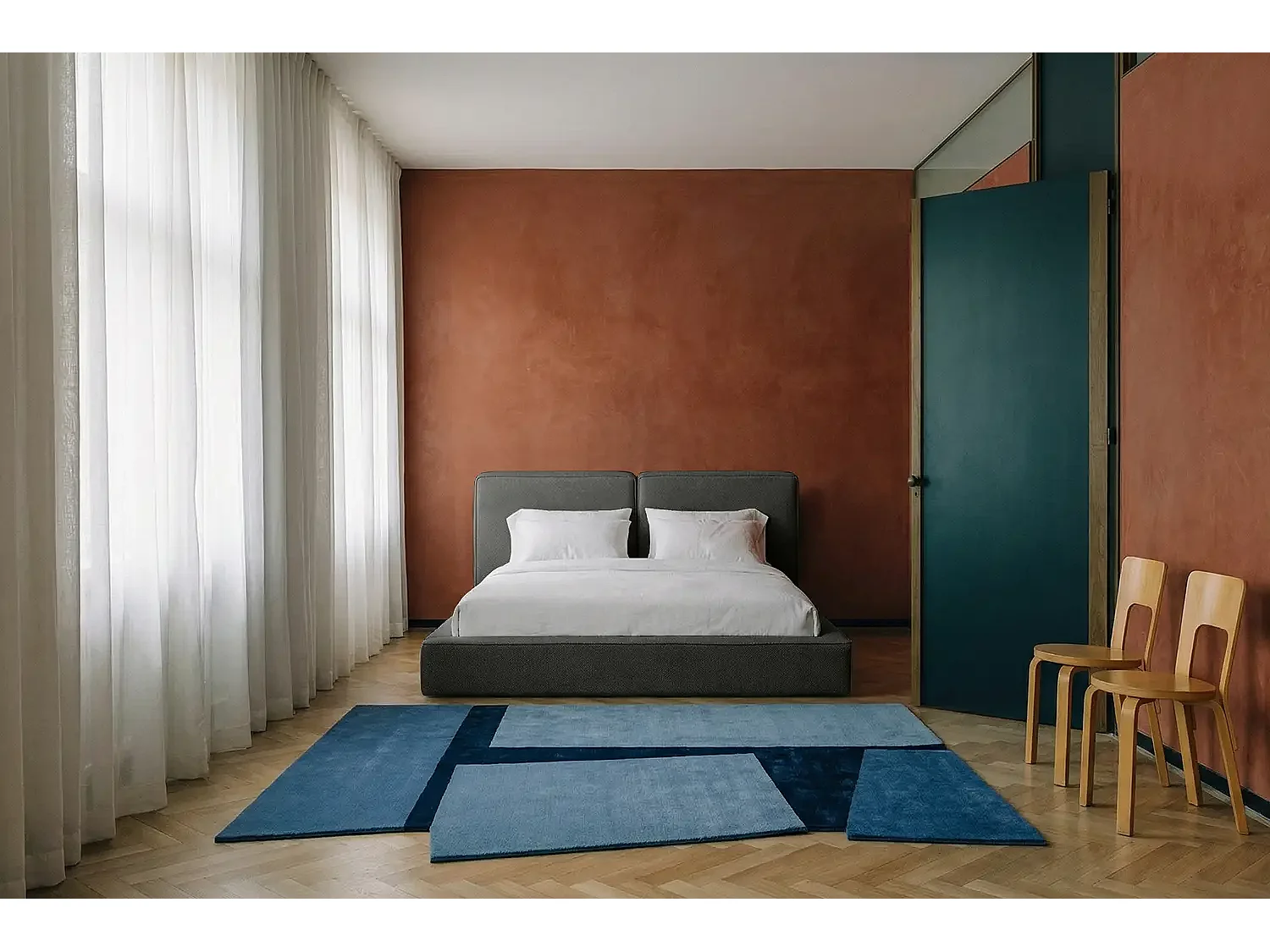 Lit capitonné MNUUO NEENO BASE gris foncé 200 x 200 cm