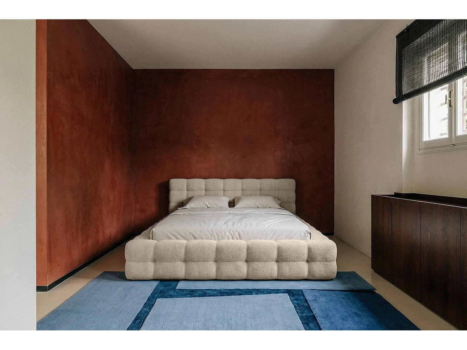MNUUO Gestoffeerd bed KAIO met opbergbox, crème, 140 x 200 cm, opklapbare lattenbodem