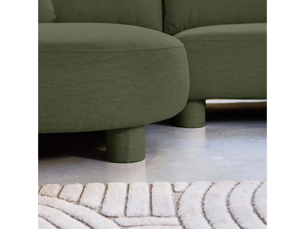 Canapé d'angle gauche 3 places tissu kaki. pieds ronds L 231 x P 160 / 88 cm - Zenio