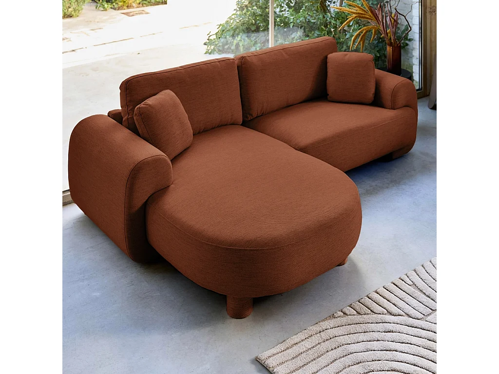 Canapé d'angle gauche 3 places tissu terracotta. pieds ronds L 231 x P 160 / 88 cm - Zenio