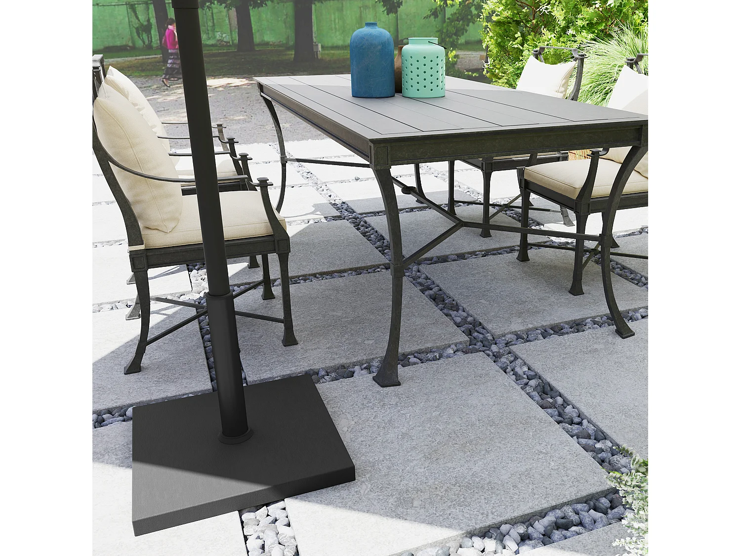 Base per ombrellone quadrata con manovella in hdpe e cemento nero