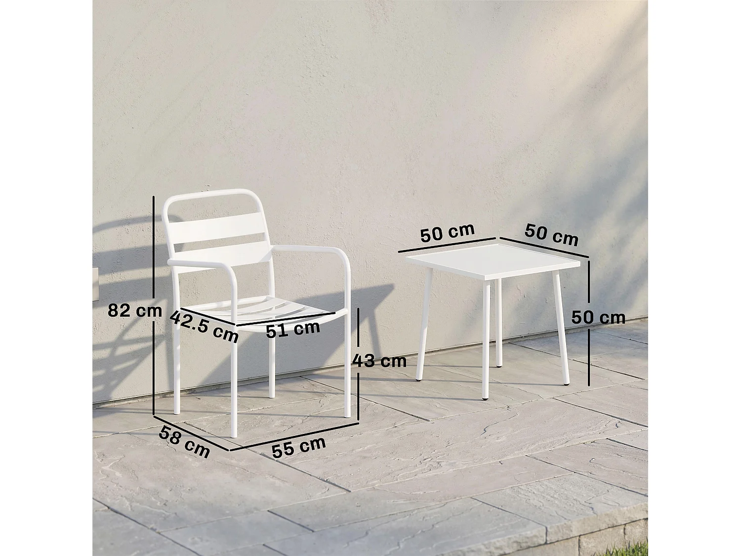Set bistrò con due sedie in acciaio zincato bianco
