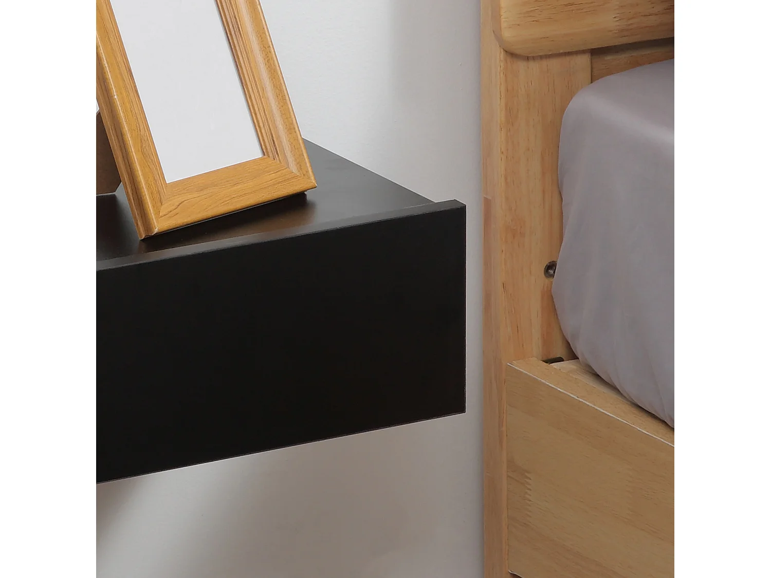 Set 2 comodini sospesi moderni in legno 40x30x15cm nero