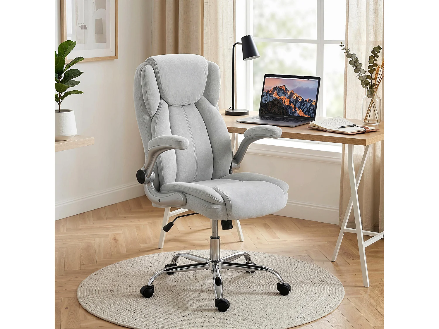 Sedia ergonomica regolabile in velluto stampato bianco crema