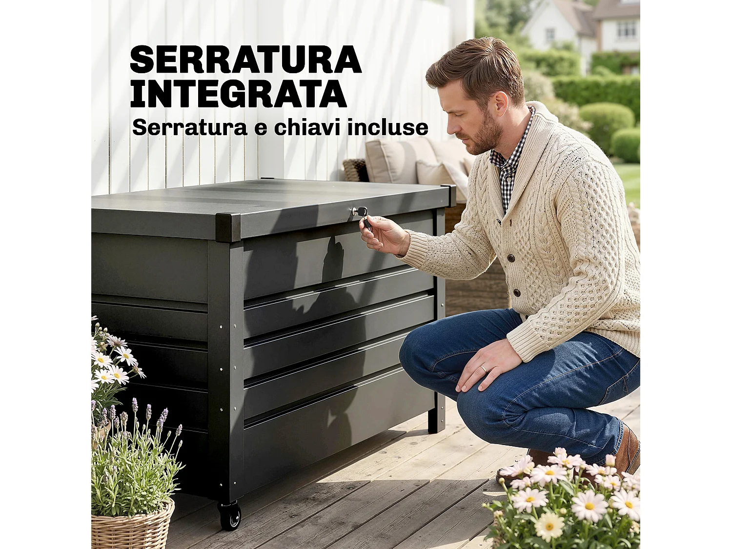 Cassa da esterno con coperchio bloccabile in metallo grigio