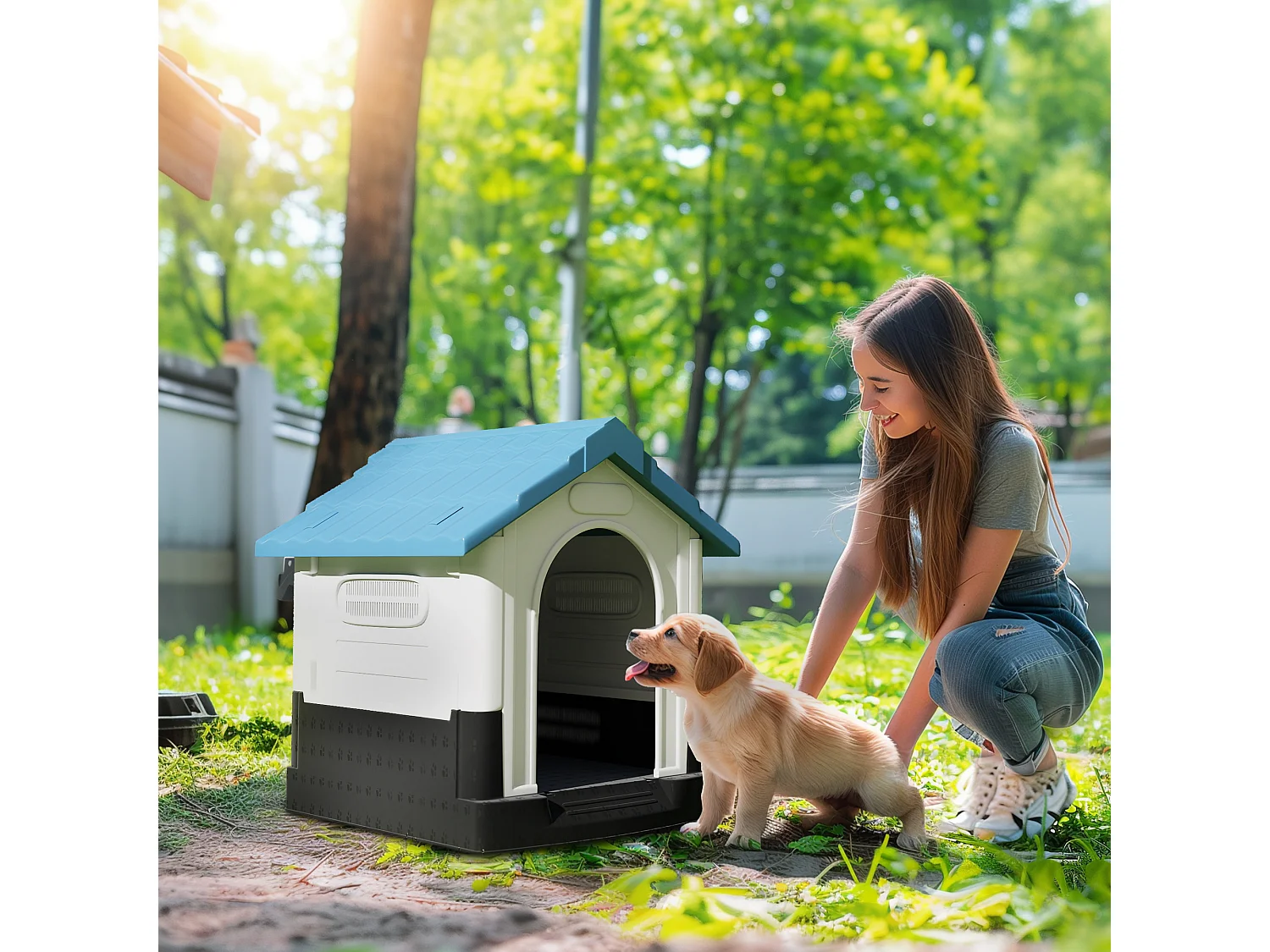 Cuccia per cani piccoli da esterno con finestre in plastica blu