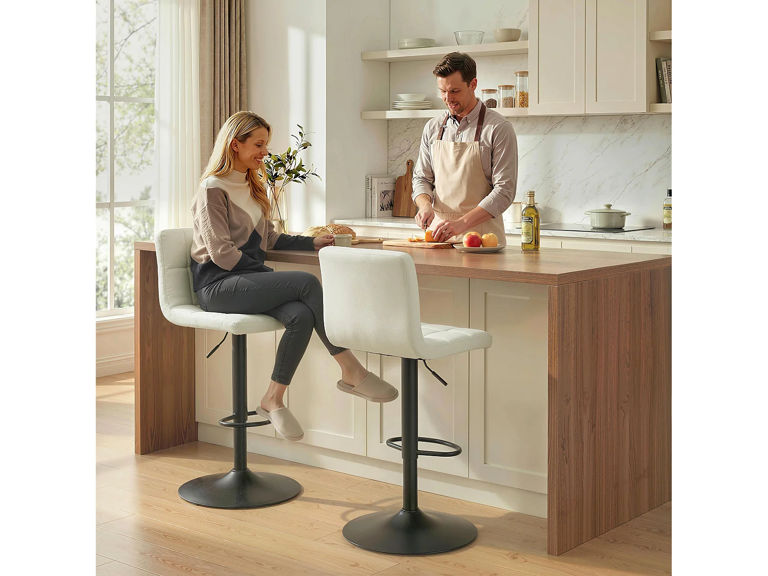 Set 2 sgabelli bar con poggiapiedi 39.5x44x88-110 cm crema