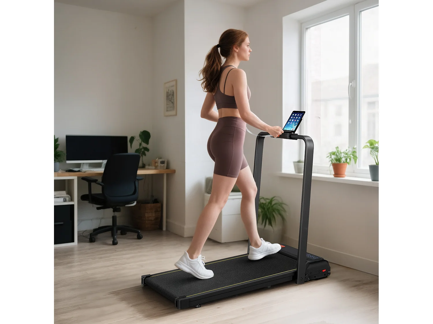 Tapis roulant elettrico pieghevole con inclinazione e display nero