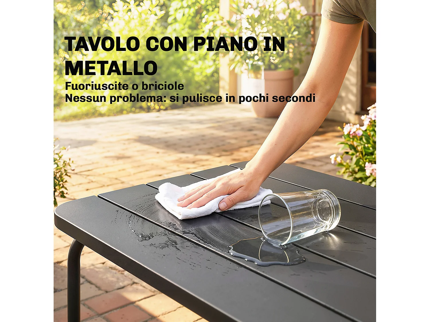 Set da giardino 4 pezzi con cuscini in rattan khaki