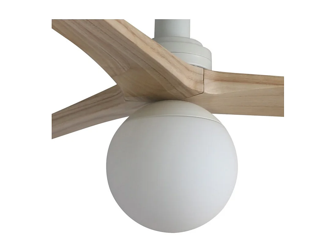 KLIM S Ventilateur avec éclairage, corps blanc, pales en chêne clair, Faro Barcelona