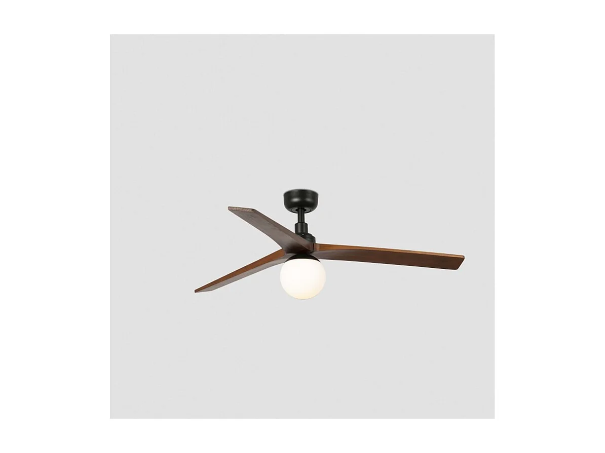 KLIM M Ventilateur avec éclairage, corps noir, pales en noyer foncé, Faro Barcelona