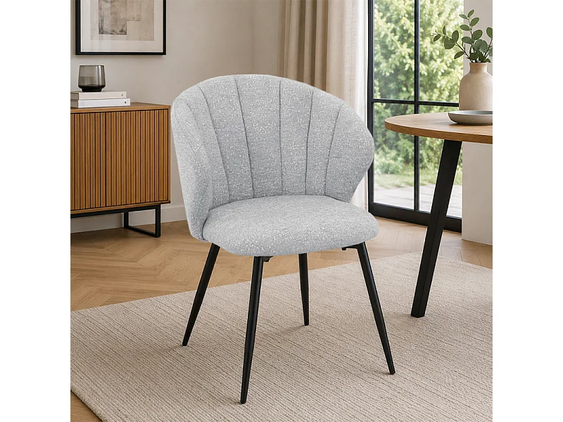 Chaise tissu gris clair chiné à dossier coquillage pieds métal - SIMON
