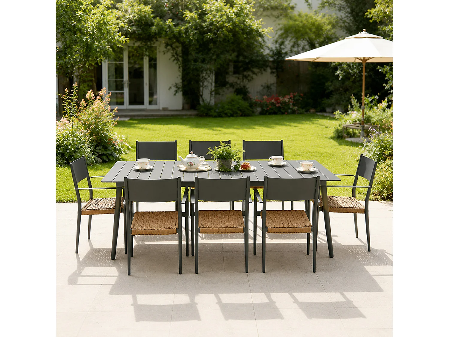 Ensemble table de jardin 200 cm et 8 fauteuils gris foncé effet rotin CANBERRA